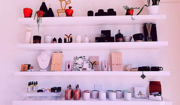 Vases A Dining Room Shelf