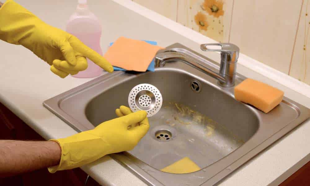 How To Clean Kitchen Faucet Head