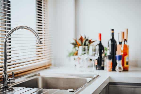 How Long Does It Take To Replace A Kitchen Faucet?