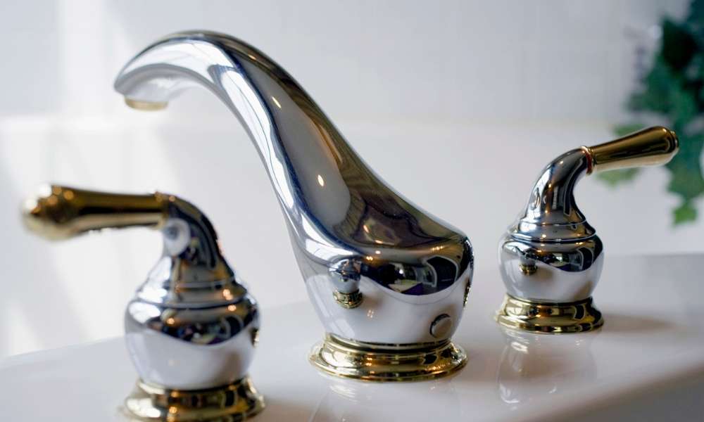 How To Replace A Kitchen Faucet With Two Handles