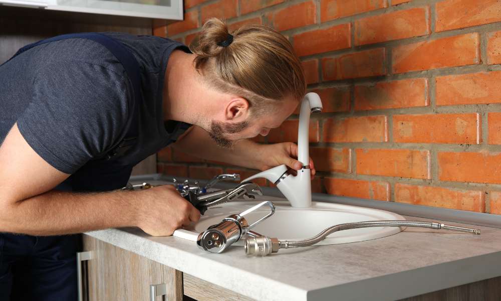 How To Replace The Kitchen Faucet