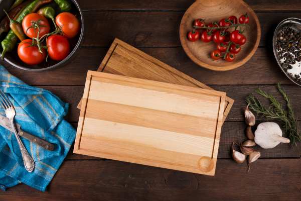 Is Vinegar As Effective As Bleach For Disinfecting My Cutting Board?