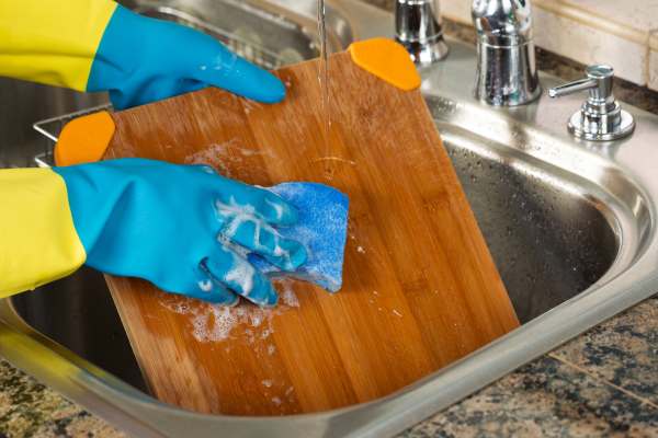 Conditioning Your Cutting Board