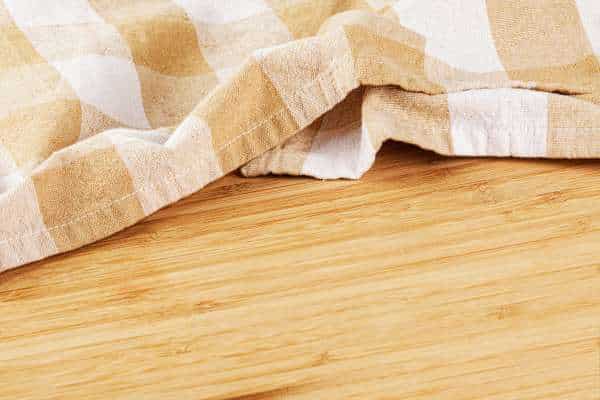 Maintaining Your Cutting Board