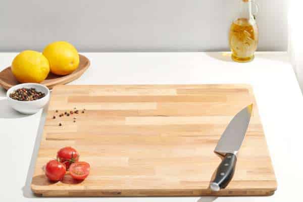 Using Cutting Boards as Kitchen Backdrop Accents