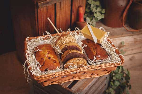 Why a Cutting Board Gift Basket Makes a Perfect Gift