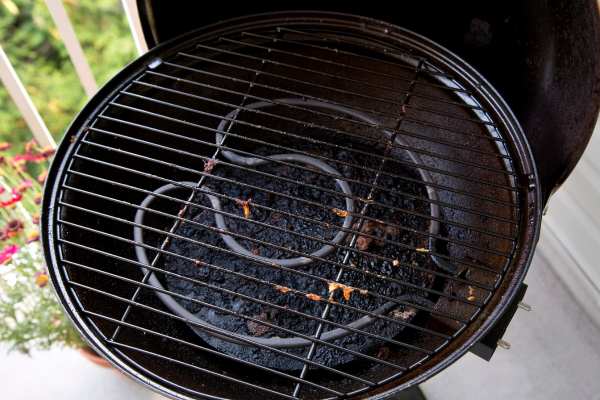 Dealing with Stubborn Stains and Food Residue