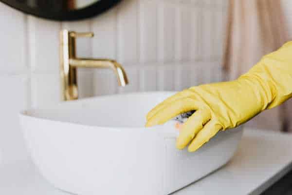 Common Myths About Cleaning Cast Iron Sinks