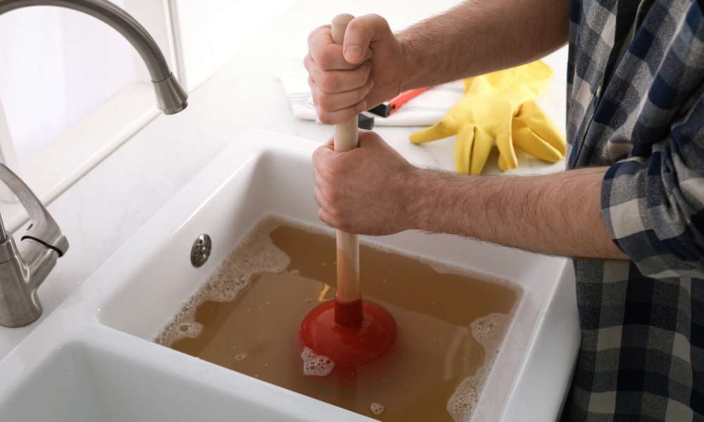 How to Clean Smelly Sink Drain