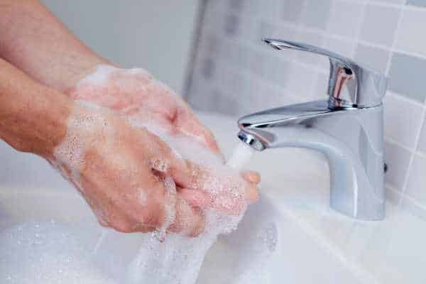 Safe Practices for Disinfecting White Sinks