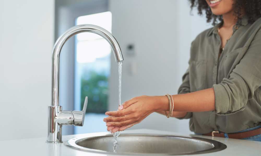 How to get rid of odor in Sink